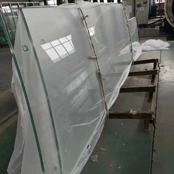 平弯夹胶玻璃.jpg